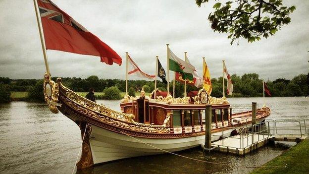 The Queen's Diamond Jubilee barge, Gloriana