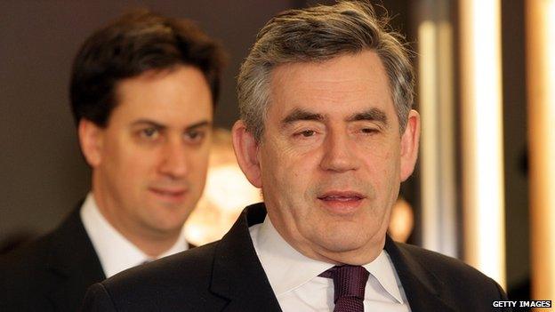 Gordon Brown (r) and Ed Miliband (l)