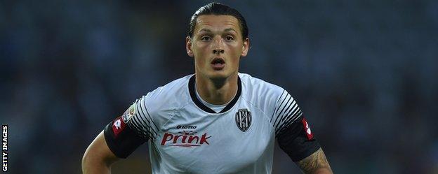 Milan Djuric in action for Cesena