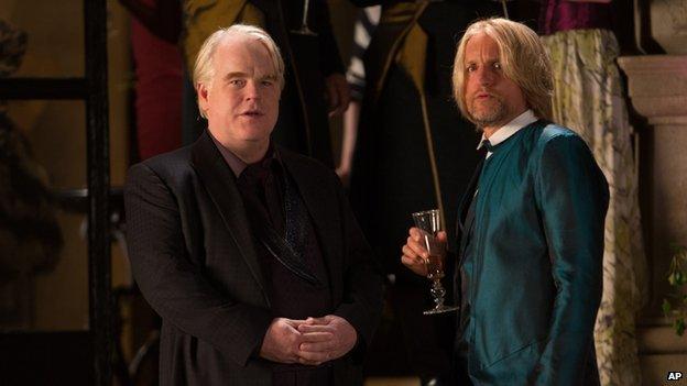 Philip Seymour Hoffman and Woody Harrelson in The Hunger Games: Catching Fire