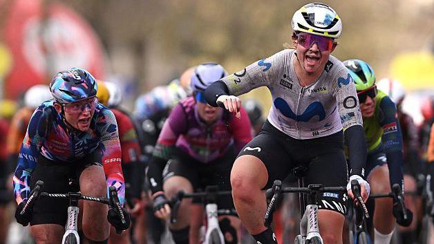 Carys Lloyd wins the Tour of Brugge