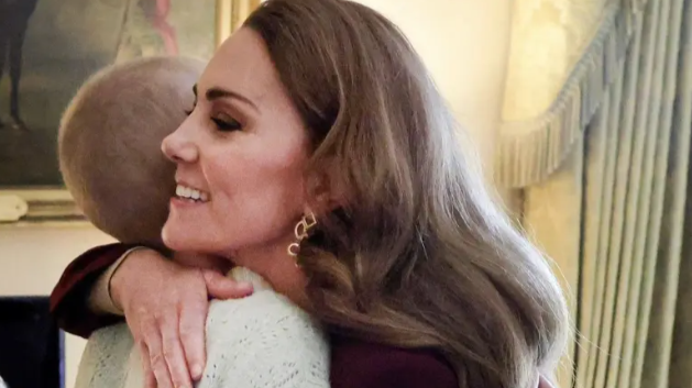 Princess of Wales hugging Liz Hatton