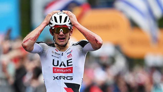 Igor Arrieta wins stage five of the Giro d'Italia