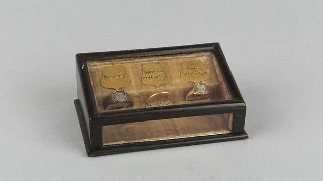 Jean Armour's wedding ring