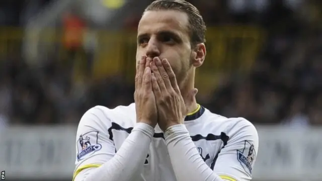 Roberto Soldado looks on