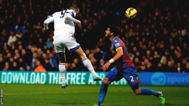 Steven Fletcher heads to open the scoring
