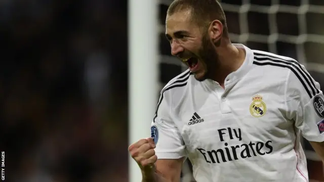 Karim Benzema celebrates
