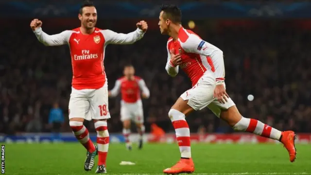 Alexis Sanchez celebrates