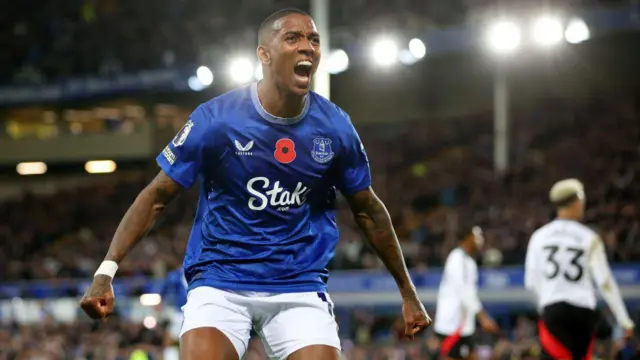 Ashley Young of Everton celebrates their second goal during the Premier League match between Everton FC and Fulham FC at Goodison Park