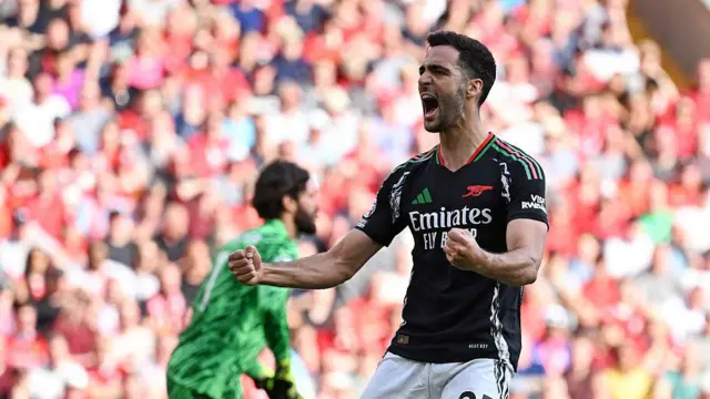 Mikel Merino