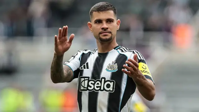 Bruno Guimaraes applauds