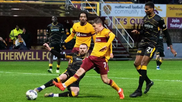 Motherwell v Livingston