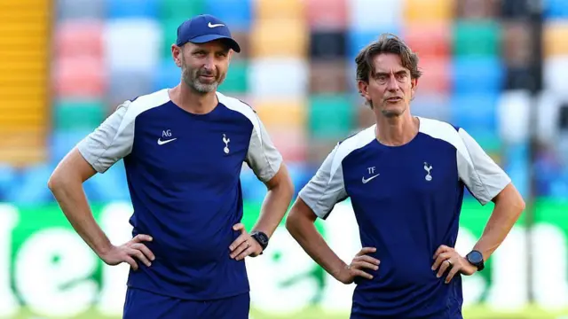 Tottenham Hotspur manager Thomas Frank looks on during a training session.
