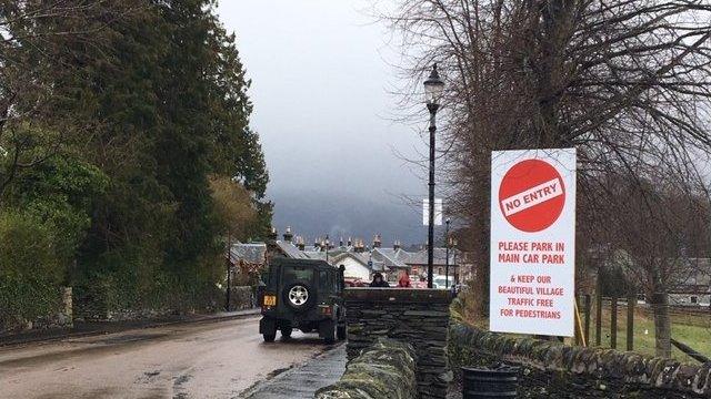 luss road block