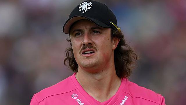 Tom Kohler-Cadmore in action for Somerset