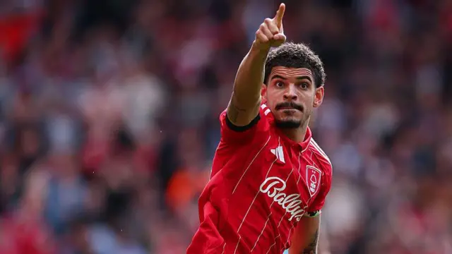 Morgan Gibbs-White of Nottingham Forest celebrates 