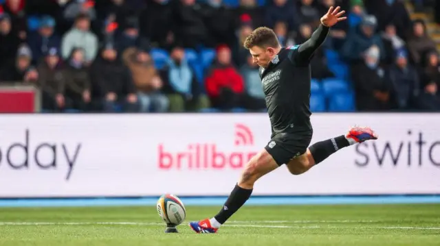 Duncan Weir takes a kick for Glasgow Warriors against Connacht