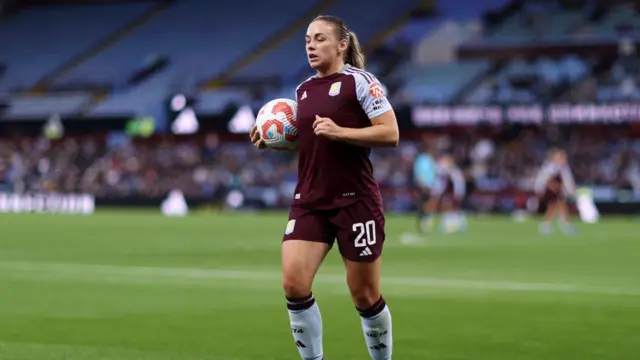 Kirsty Hanson