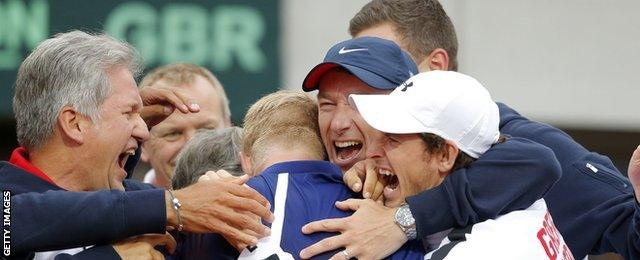 Kyle Edmund and GB team