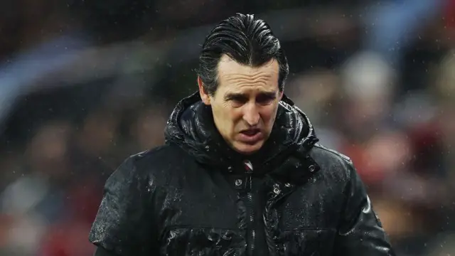 Unai Emery, Manager of Aston Villa, reacts