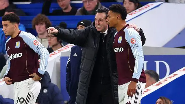 Unai Emery and Ollie Watkins