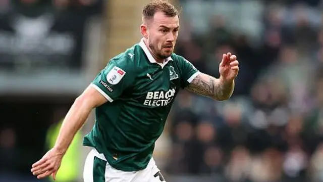 Joe Ralls of Plymouth Argyle during the Sky Bet League One match between Plymouth Argyle and Burton Albion