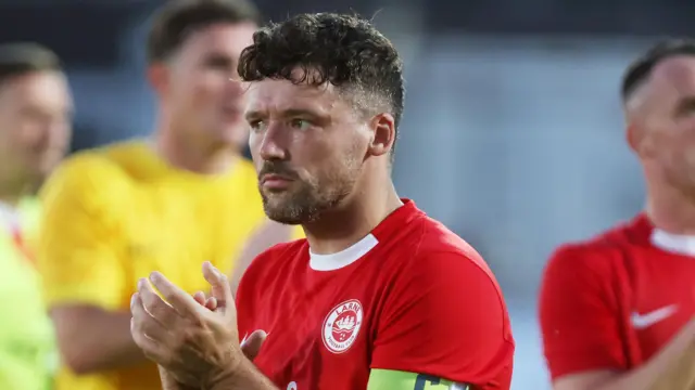 Larne defeated FK Auda after a penalty shootout in the first qualifying round