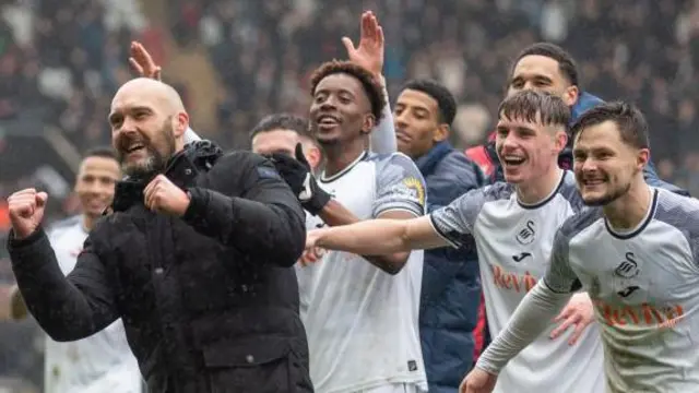 Swansea celebrate SW derby win over Cardiff