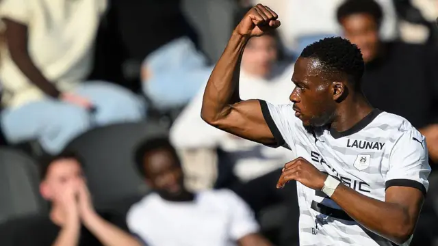 Arnaud Kalimuendo celebrates for Rennes