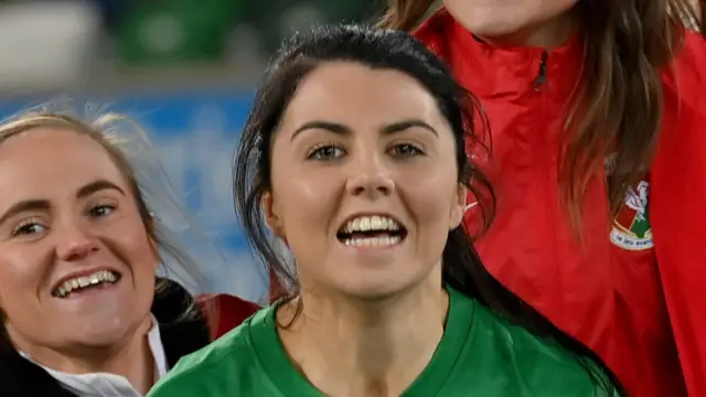Jess Foy (centre) was on target for Glentoran
