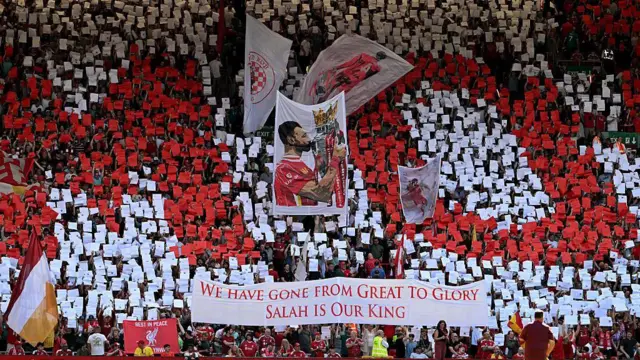 Liverpool fans display banners in support of departing player, Mohamed Salah