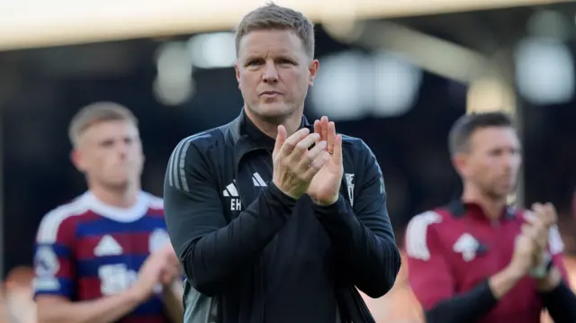 Eddie Howe applauds Newcastle supporters