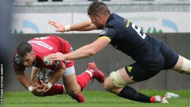Gareth Davies