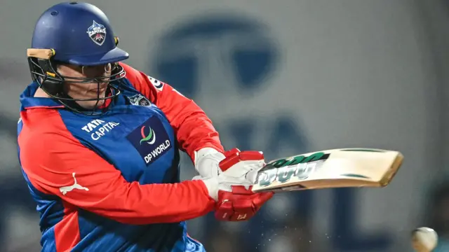 Lizelle Lee batting for Delhi Capitals