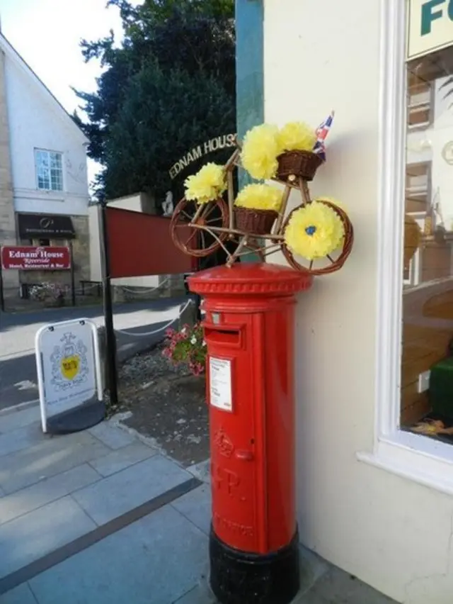 Postbox in Kelso