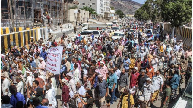 مظاهرات واحتجاجات بارزة في العالم العربي – صور