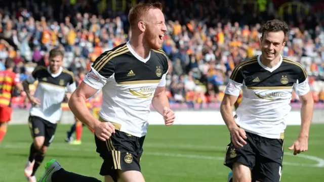 Aberdeen players celebrating