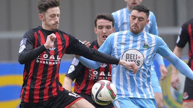 Action from Warrenpoint against Crusaders