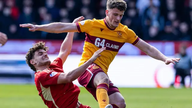 Motherwell's Jack Vale and Aberdeen's Dante Polvara