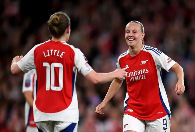 Beth Mead of Arsenal celebrates scoring her team's fourth goal in the 5-1 victory over Leicester.