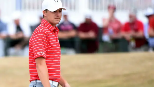 Jordan Spieth on the green