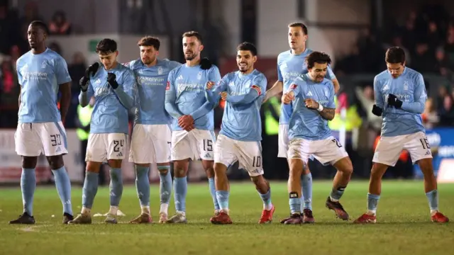 Nottingham Forest players line up for penalty shootout