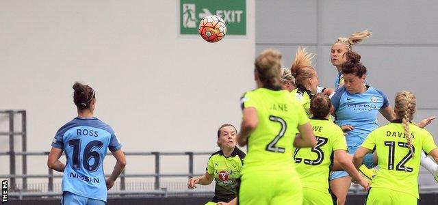 Jennifer Beattie heads Man City Women ahead against Reading Women