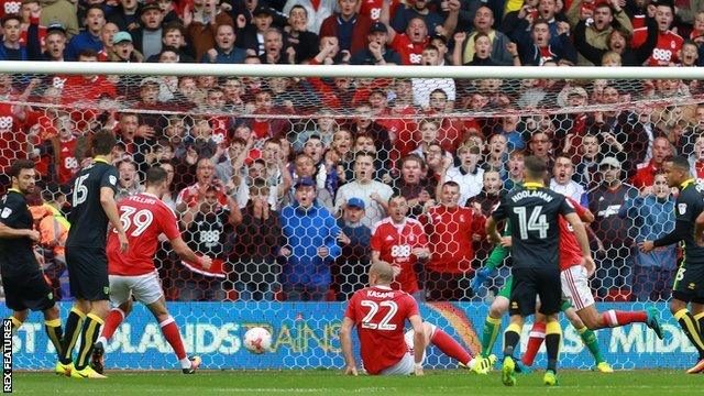 Apostolos Vellios scores for Nottingham Forest against Norwich City