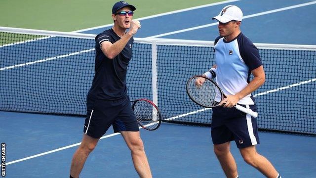 Jamie Murray and Neal Skupski