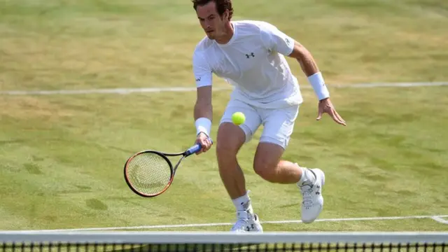 Andy Murray plays a dropshot