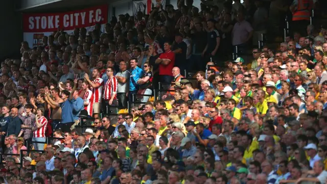 Sunderland and Norwich fans