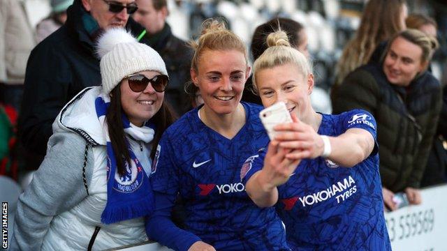 Chelsea's Sophie Ingle and Beth England pose for a photo