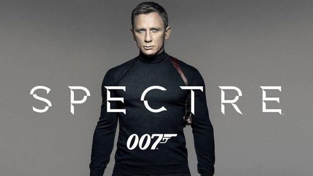 Daniel Craig in Spectre film poster