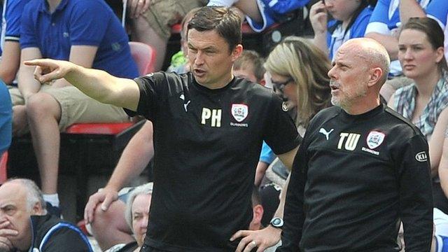 Barnsley assistant boss Tommy Wright (right) and manager Paul Heckingbottom